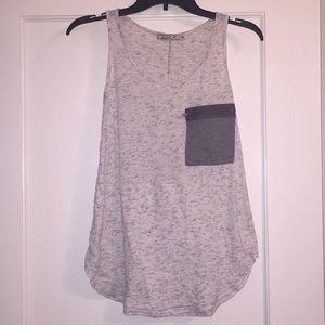 Chloe K gray marled loose tank with zipper pocket